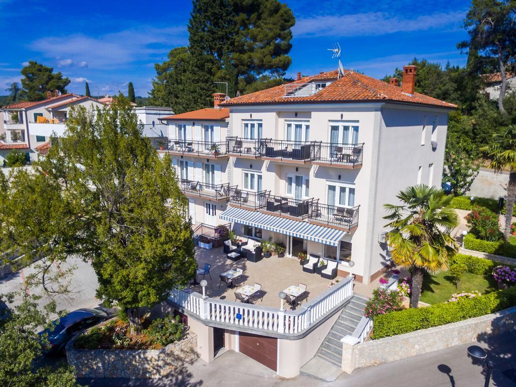 Apartments & Rooms Milcetic M Malinska Exteriér fotografie